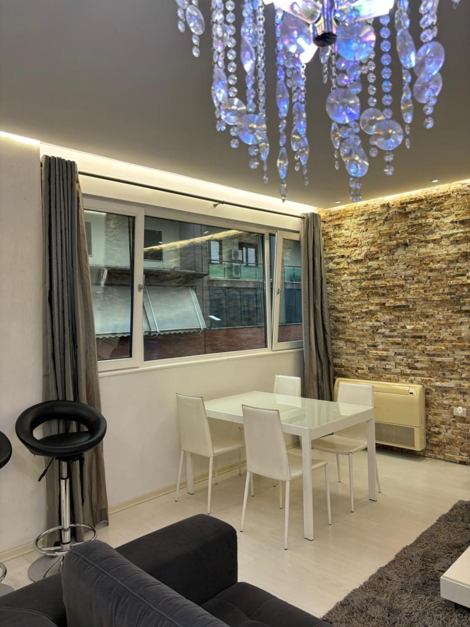 Tam Serviced 2Bdr Apartment City Center No6 Tirana Esterno foto