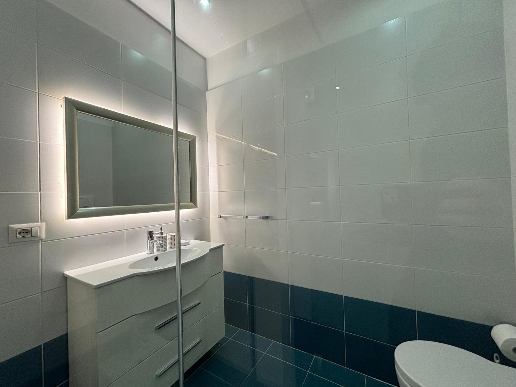 Tam Serviced 2Bdr Apartment City Center No6 Tirana Esterno foto