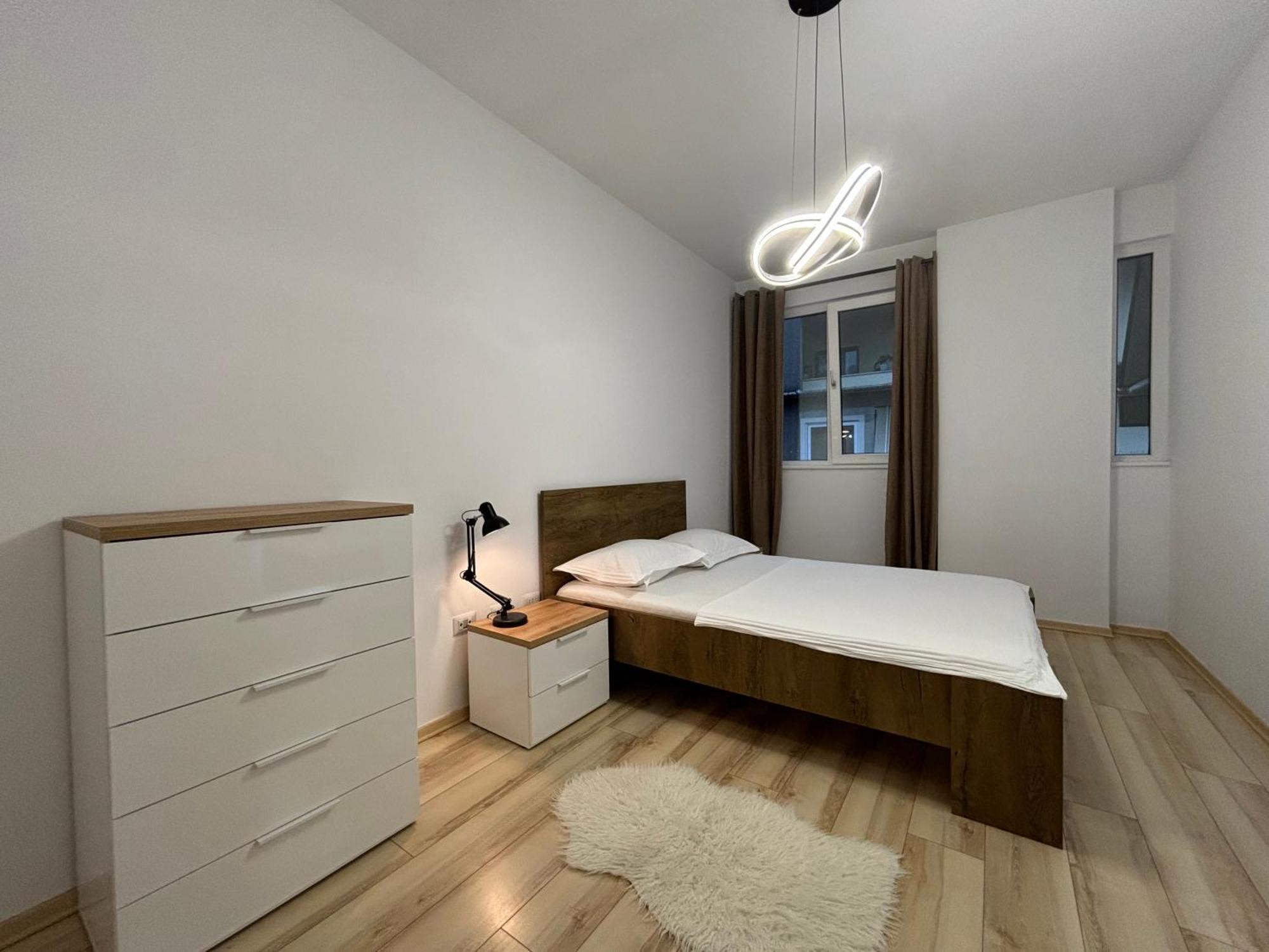 Tam Serviced 2Bdr Apartment City Center No6 Tirana Esterno foto